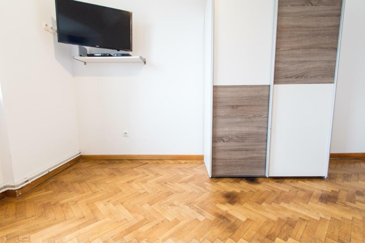 Apartment Veitingergasse Vienna Luaran gambar